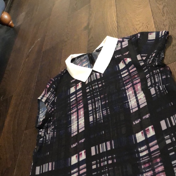 RW&CO sheer blouse - Picture 2 of 3